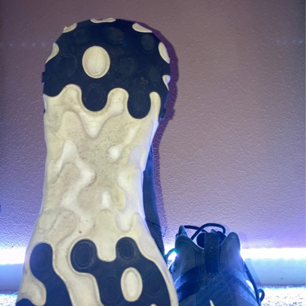 Nike reacts - Picture 3 of 4